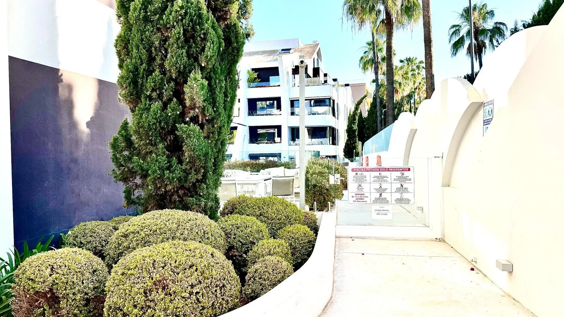 Modern Holiday Apartments